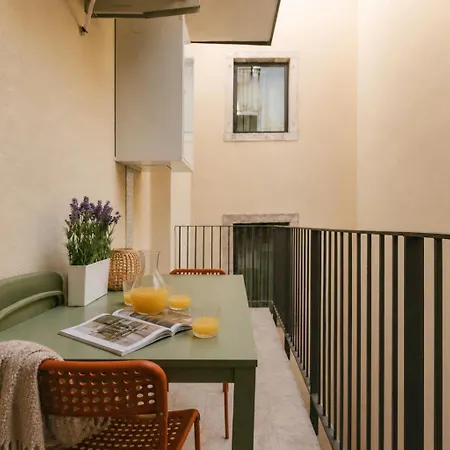 Apartment Elegance With Terrace- Ac- Ultra Wi-fi Trieste