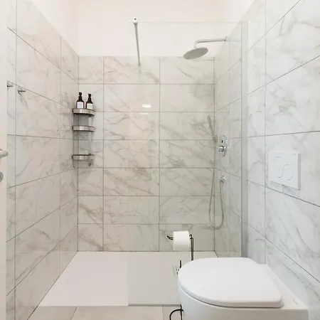 Appartement Elegance With Terrace- Ac- Ultra Wi-fi *