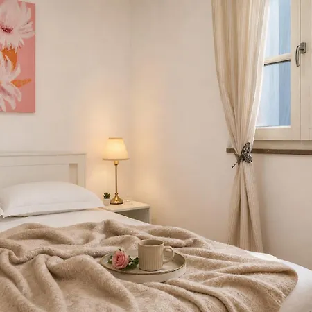 Elegance With Terrace- Ac- Ultra Wi-fi Apartment Trieste